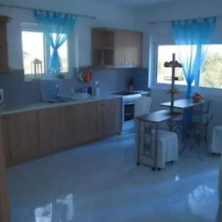 Βίλα με Πισίνα στην Φαλάνθη Villa *