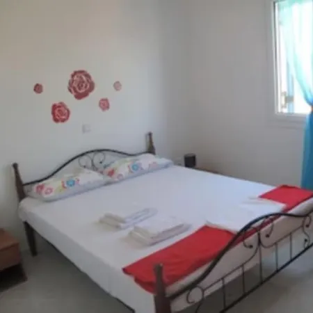 Villa Βίλα με Πισίνα στην Φαλάνθη