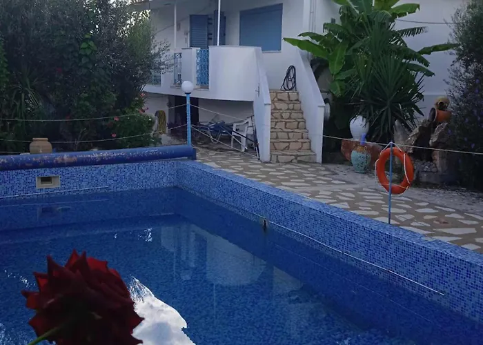 Βίλα Με Πισίνα Στην Φαλάνθη Villa *