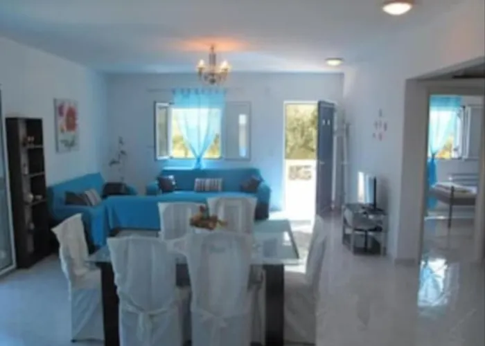 Villa Βίλα Με Πισίνα Στην Φαλάνθη *