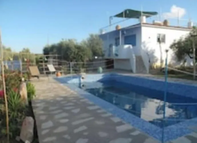 Βίλα Με Πισίνα Στην Φαλάνθη