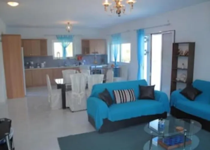 Villa Βίλα Με Πισίνα Στην Φαλάνθη *